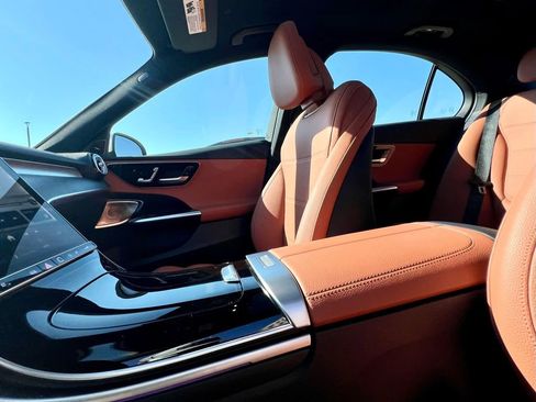 Certified 2026 Mercedes-Benz C 300 4MATIC Sedan image 22