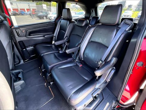 Used 2023 Honda Odyssey Sport image 20