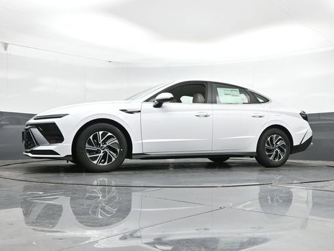 New 2026 Hyundai Sonata Blue FWD image 44
