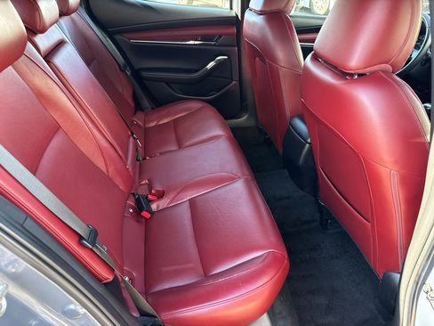 Used 2025 MAZDA MAZDA3 2.5 S Premium Package image 18