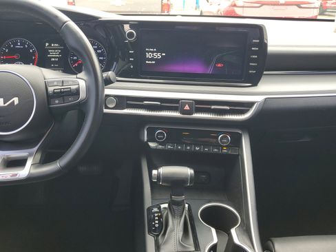 Used 2022 Kia K5 GT-Line image 16