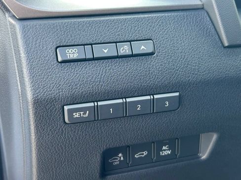 Used 2026 Lexus GX 550 w/ Accessory Package (2T) AWD/4WD image 29
