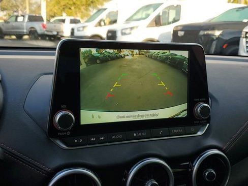 Used 2025 Nissan Sentra SR image 25