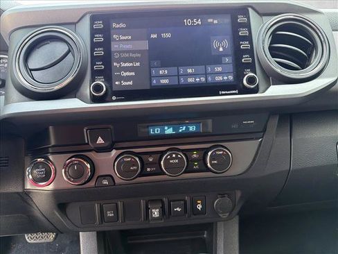 Used 2023 Toyota Tacoma TRD Sport AWD/4WD image 19