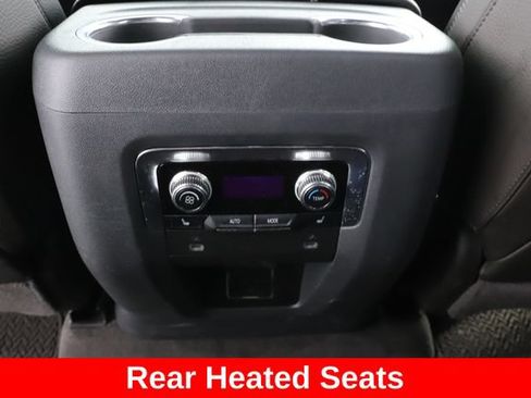 Used 2022 GMC Yukon Denali AWD/4WD image 31