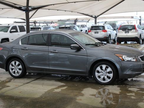 Used 2010 Honda Accord EX-L image 16
