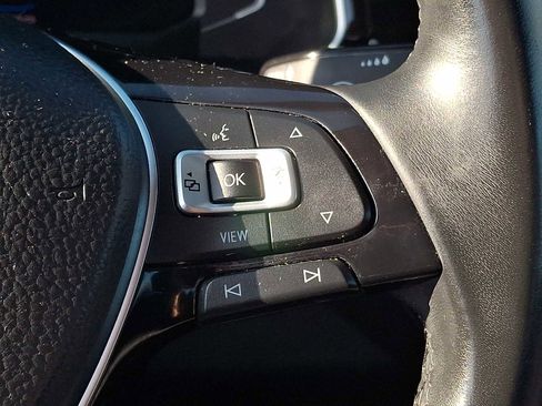 Used 2019 Volkswagen Jetta SEL Premium image 19