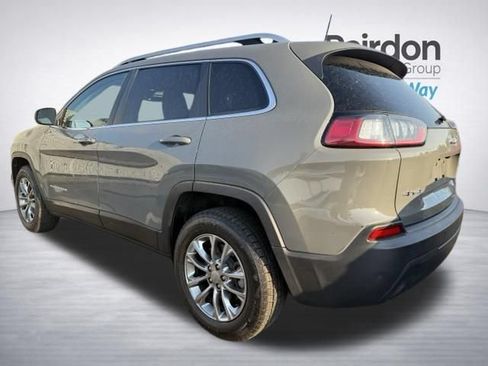 Used 2021 Jeep Cherokee Latitude AWD/4WD image 9