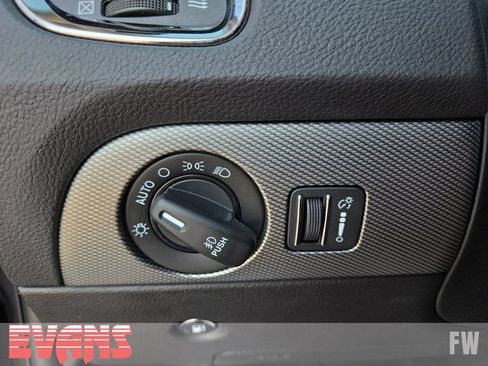 Used 2019 Dodge Durango GT AWD/4WD image 17