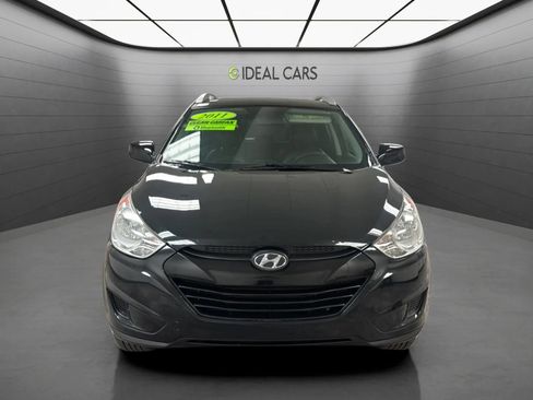 Used 2011 Hyundai Tucson GLS FWD image 2
