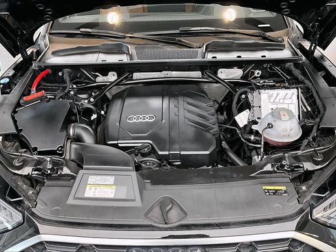 Certified 2023 Audi Q5 2.0T Premium w/ Convenience Package AWD/4WD image 30