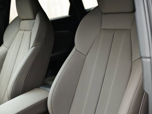 New 2025 Audi Q5 Premium Plus image 21