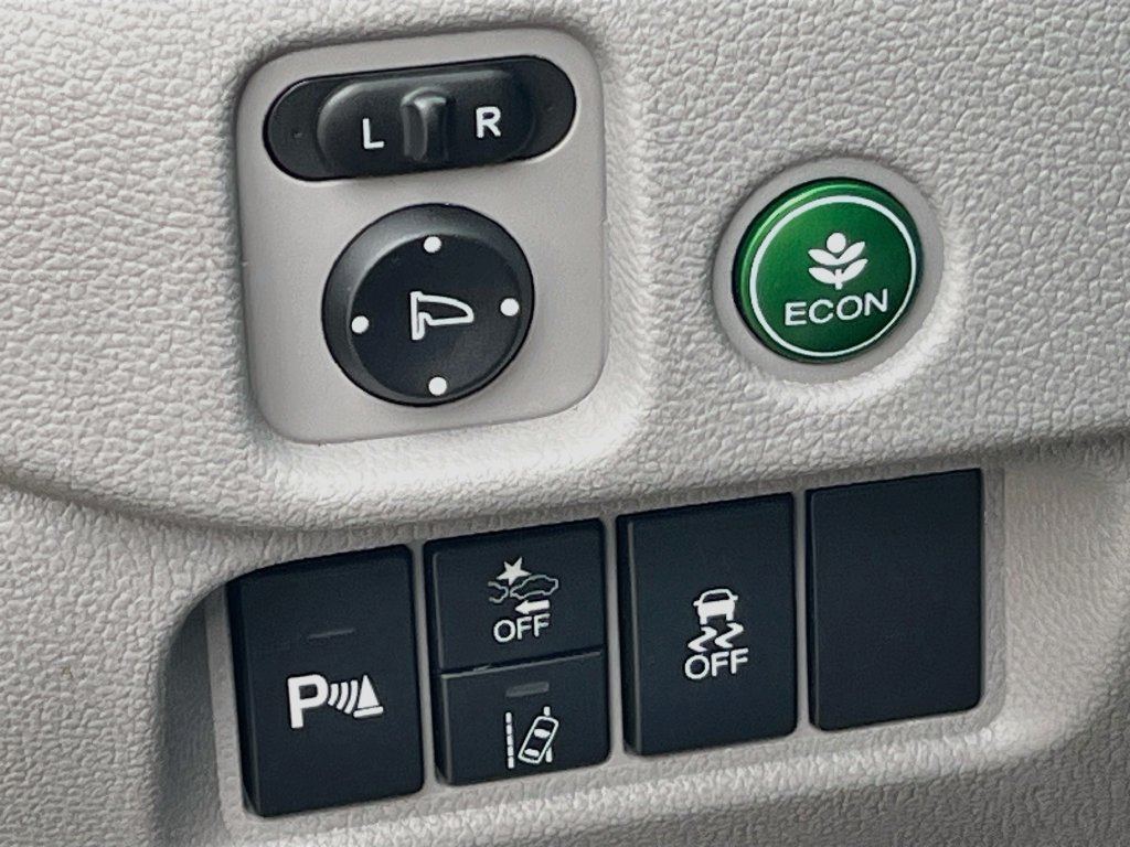 Used 2022 Honda Pilot Touring image 10