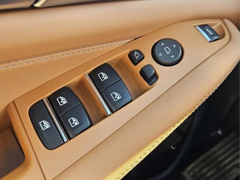 Used 2023 BMW X5 xDrive40i w/ Premium Package image 28