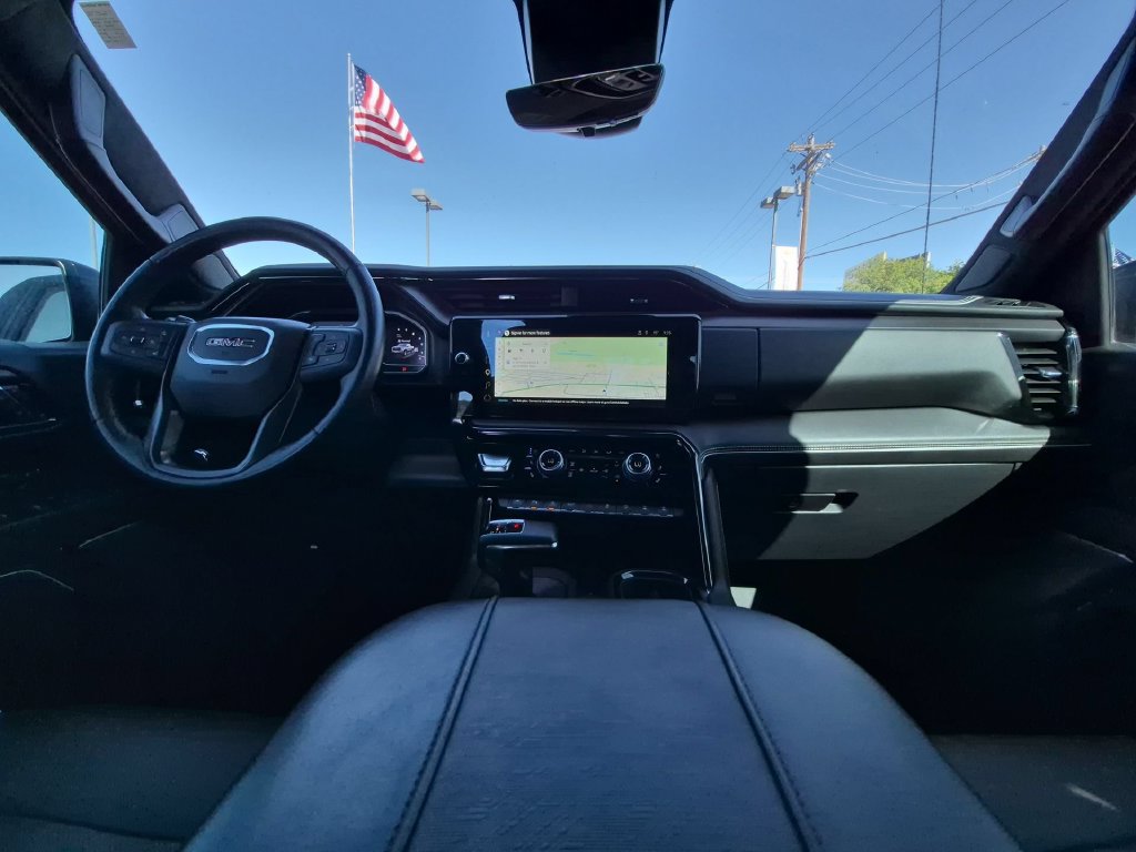 Used 2023 GMC Sierra 1500 AT4X AWD/4WD image 2