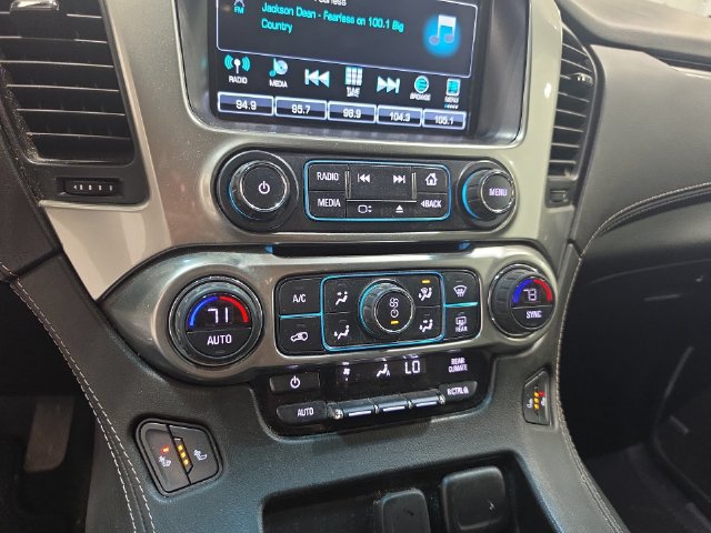 Used 2019 Chevrolet Suburban LT AWD/4WD image 10