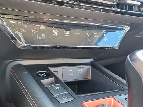 New 2026 Nissan Kicks SR image 22