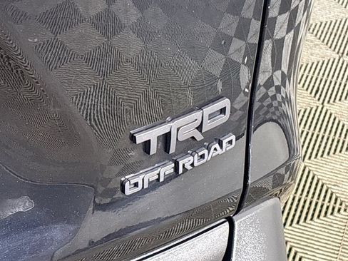 Used 2020 Toyota RAV4 TRD Off-Road AWD/4WD image 25