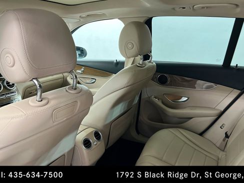 Used 2018 Mercedes-Benz GLC 300 GLC 300 image 19