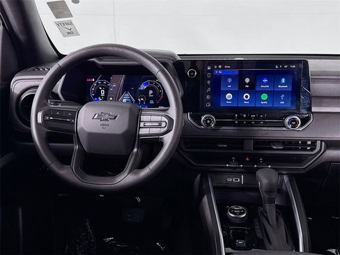 Used 2024 Chevrolet Colorado Trail Boss w/ Advanced Trailering Package image 14