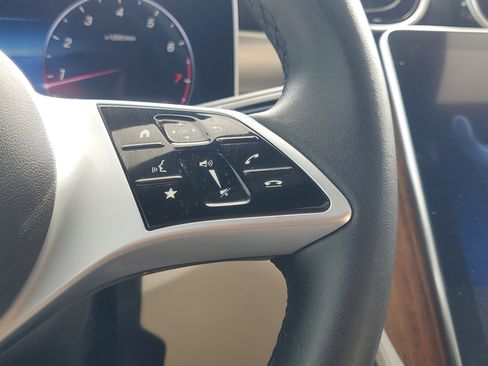 Used 2024 Mercedes-Benz GLC 300 GLC 300 image 24