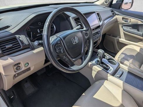 Used 2017 Honda Pilot EX-L image 9