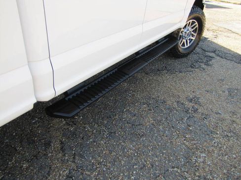 Used 2018 Ford F250 XLT image 35