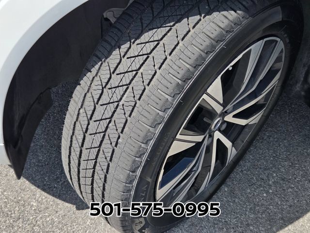 Used 2023 Volvo XC60 B5 Plus AWD/4WD image 22
