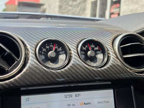 Used 2022 Ford Mustang Shelby GT500 w/ Carbon Fiber Track Pack RWD image 12