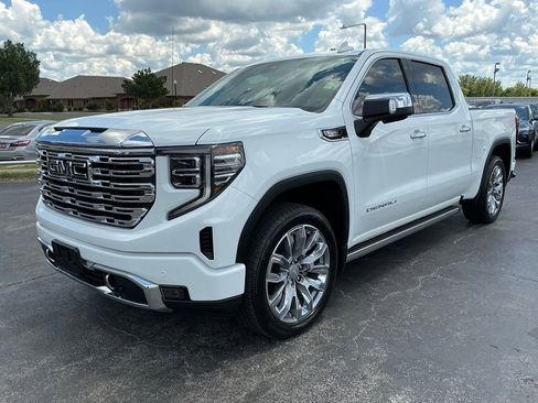 Used 2024 GMC Sierra 1500 Denali w/ Denali Reserve Package AWD/4WD image 14
