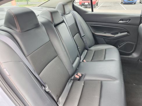 Used 2024 Nissan Altima 2.5 SR FWD image 19