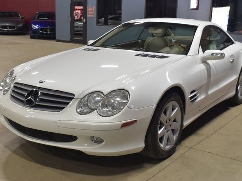 Used 2004 Mercedes-Benz SL 500 w/ Comfort Pkg image 11