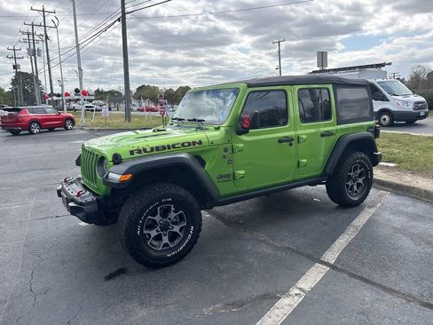 Used 2018 Jeep Wrangler Unlimited Rubicon AWD/4WD image 3