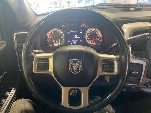 Used 2017 RAM 2500 Laramie AWD/4WD image 19