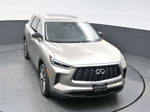 Used 2025 INFINITI QX60 Luxe w/ Vision Package image 35