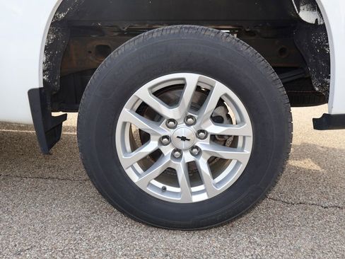 Used 2021 Chevrolet Silverado 1500 RST image 29