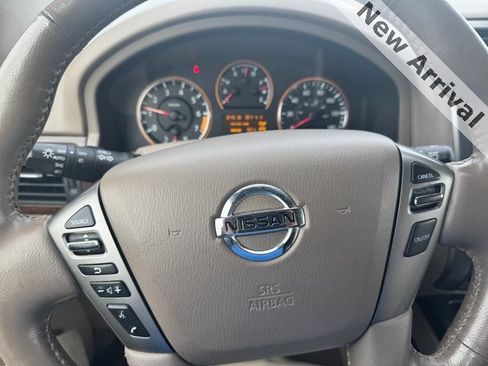 Used 2013 Nissan Armada Platinum image 22