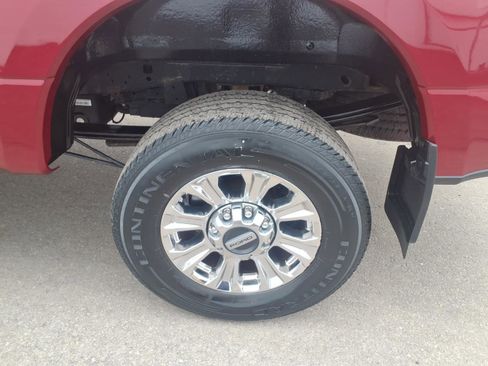 Used 2019 Ford F250 Lariat w/ Lariat Ultimate Package image 8