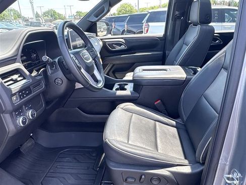 Certified 2023 GMC Yukon SLT w/ SLT Luxury Package AWD/4WD image 20