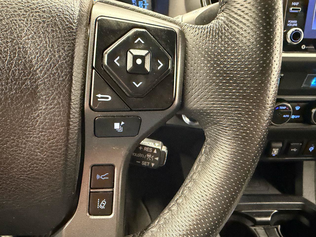 Used 2021 Toyota Tacoma TRD Off-Road AWD/4WD image 25