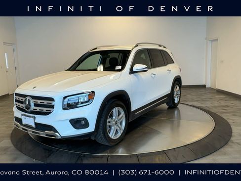 Used 2023 Mercedes-Benz GLB 250 4MATIC image 1