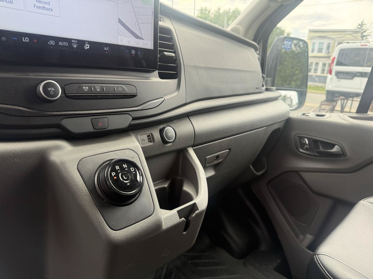 Used 2023 Ford E-Transit Medium Roof RWD image 13