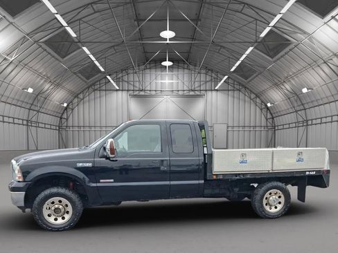 Used 2006 Ford F250 XLT AWD/4WD image 4