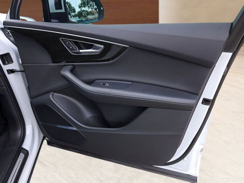 Used 2021 Audi Q7 3.0T Premium Plus image 29