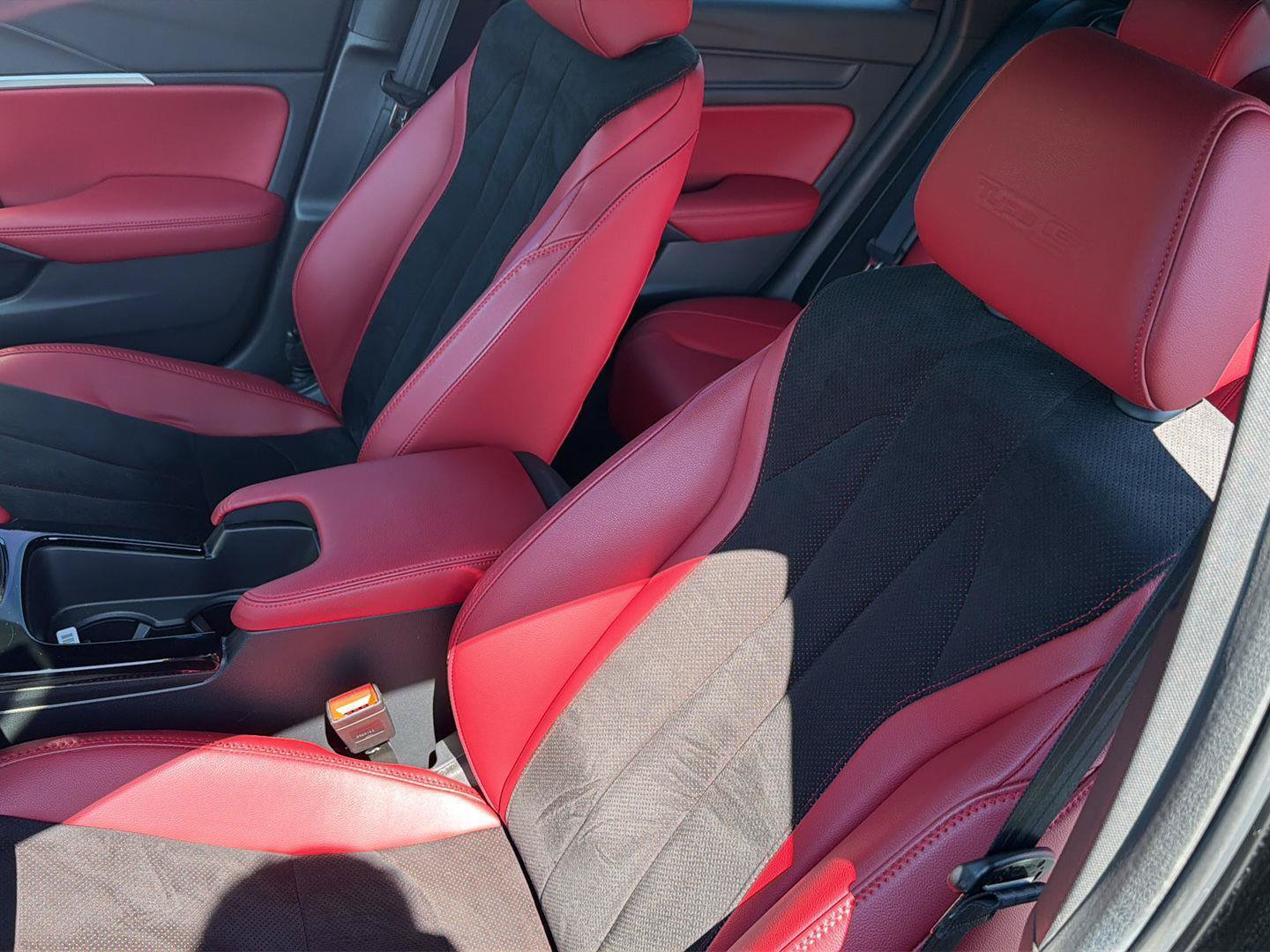 Used 2024 Acura Integra Type S FWD image 30