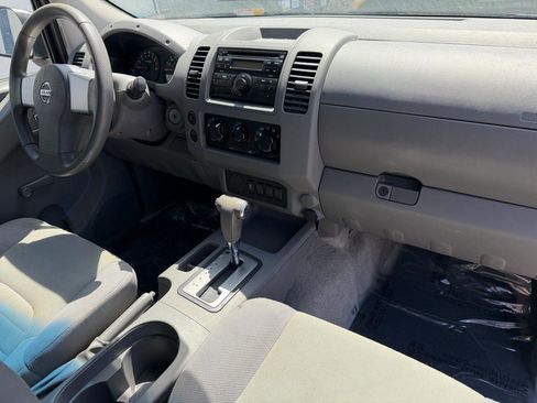 Used 2013 Nissan Frontier S RWD image 16
