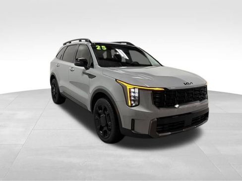 Used 2025 Kia Sorento X-Line EX image 5