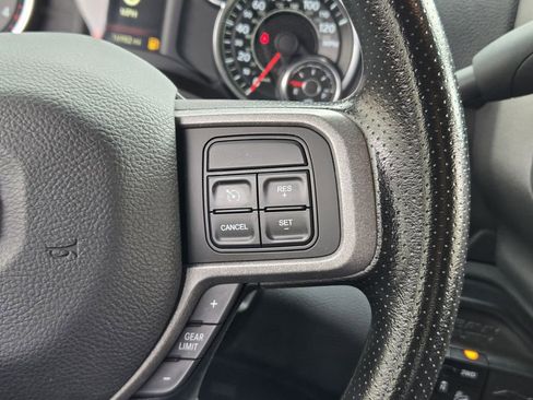 Used 2022 RAM 2500 Tradesman AWD/4WD image 26
