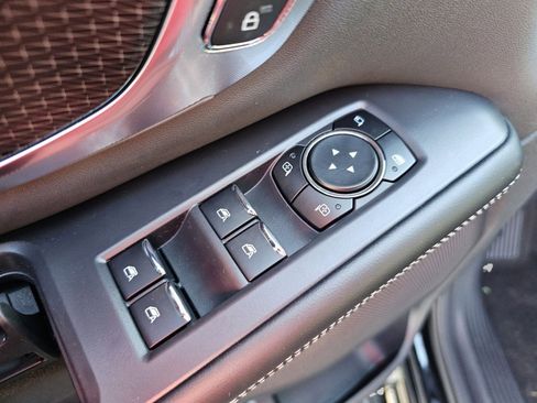 New 2025 Ford Expedition Max Platinum w/ Stealth Performance Package image 29