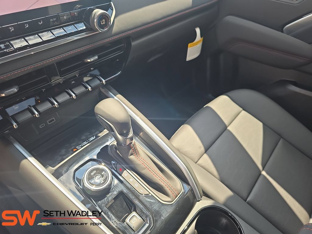 New 2026 Chevrolet Colorado Z71 w/ Technology Package AWD/4WD image 26